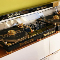 Vinyl 1